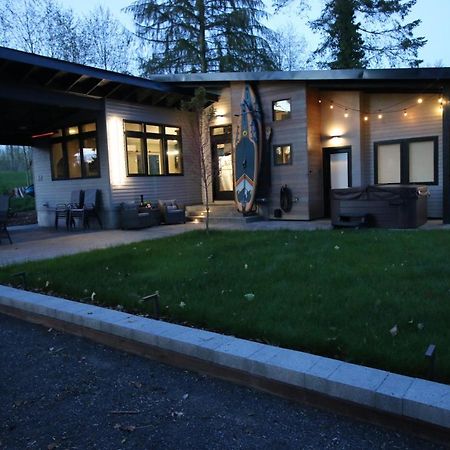 Luxe Lake Cabin Hot Tub Grill Firepit Ev Charger Onalaska Zewnętrze zdjęcie
