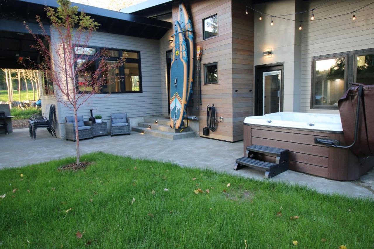Luxe Lake Cabin Hot Tub Grill Firepit Ev Charger Onalaska Zewnętrze zdjęcie